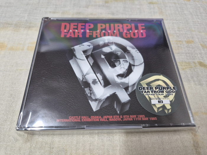 DeepPurple1985-05-08CastleHallOsakaJapan (3).jpg